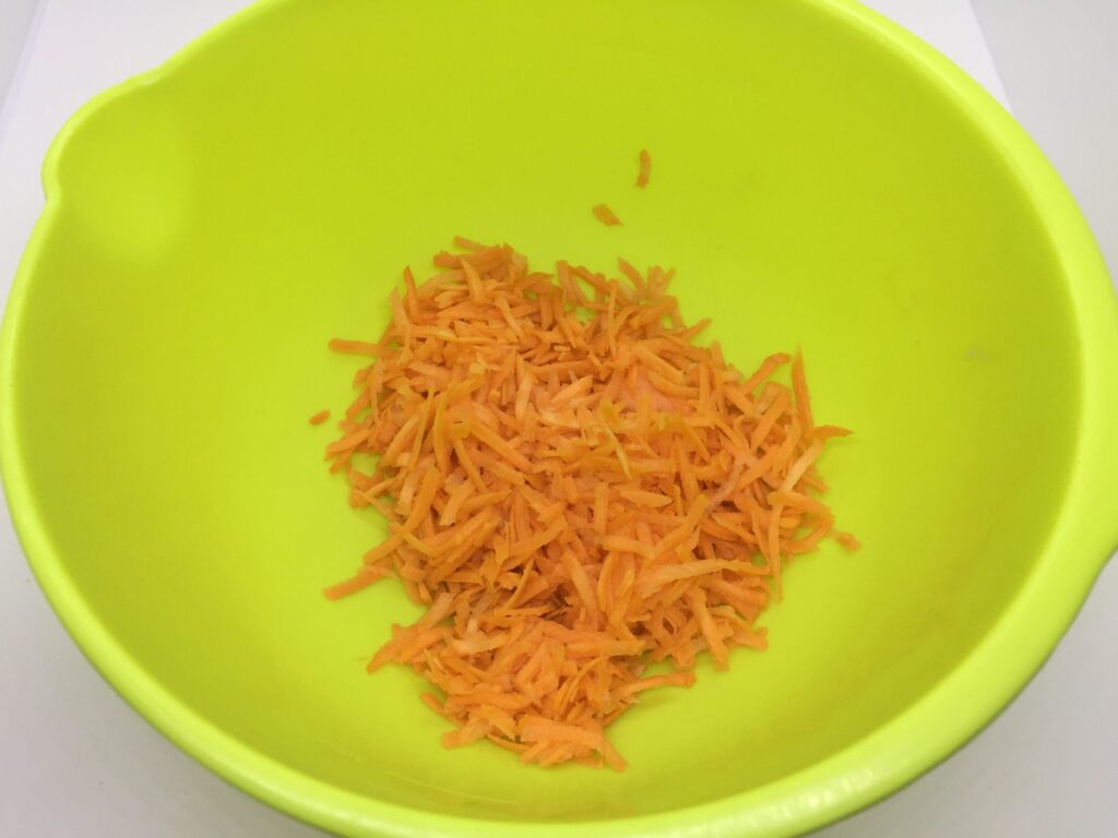 Grated carrot